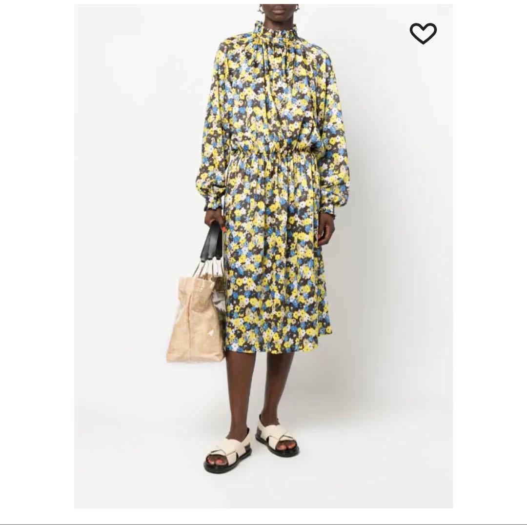 サエ　PLAN C花柄ワンピース