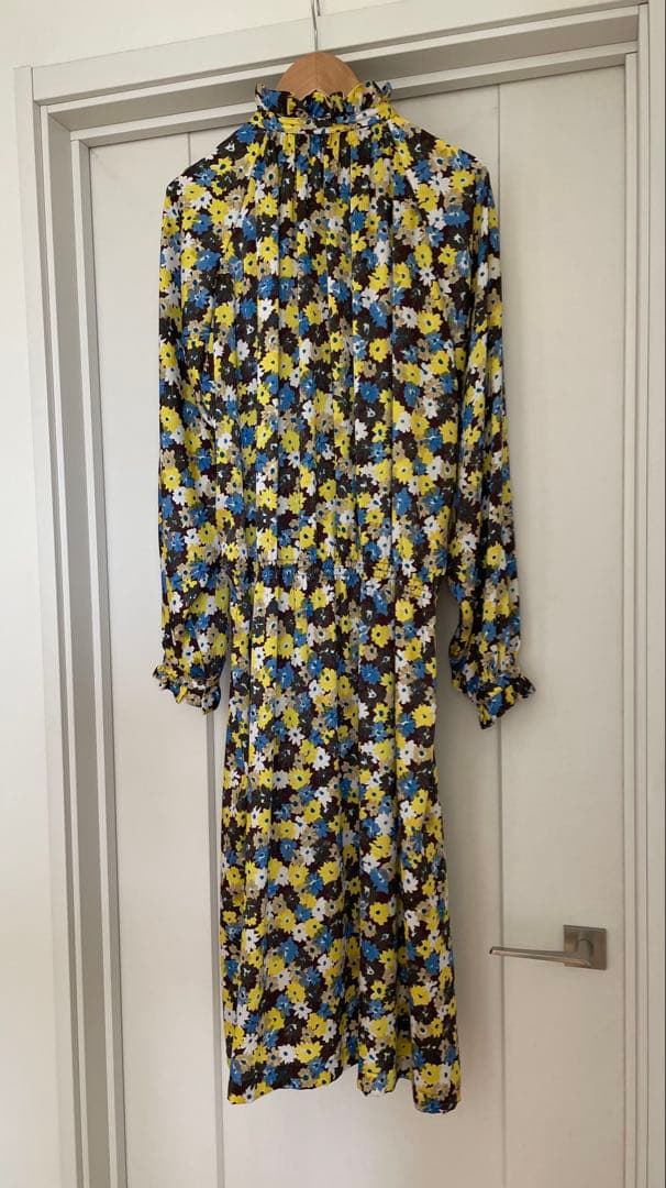 サエ　PLAN C花柄ワンピース