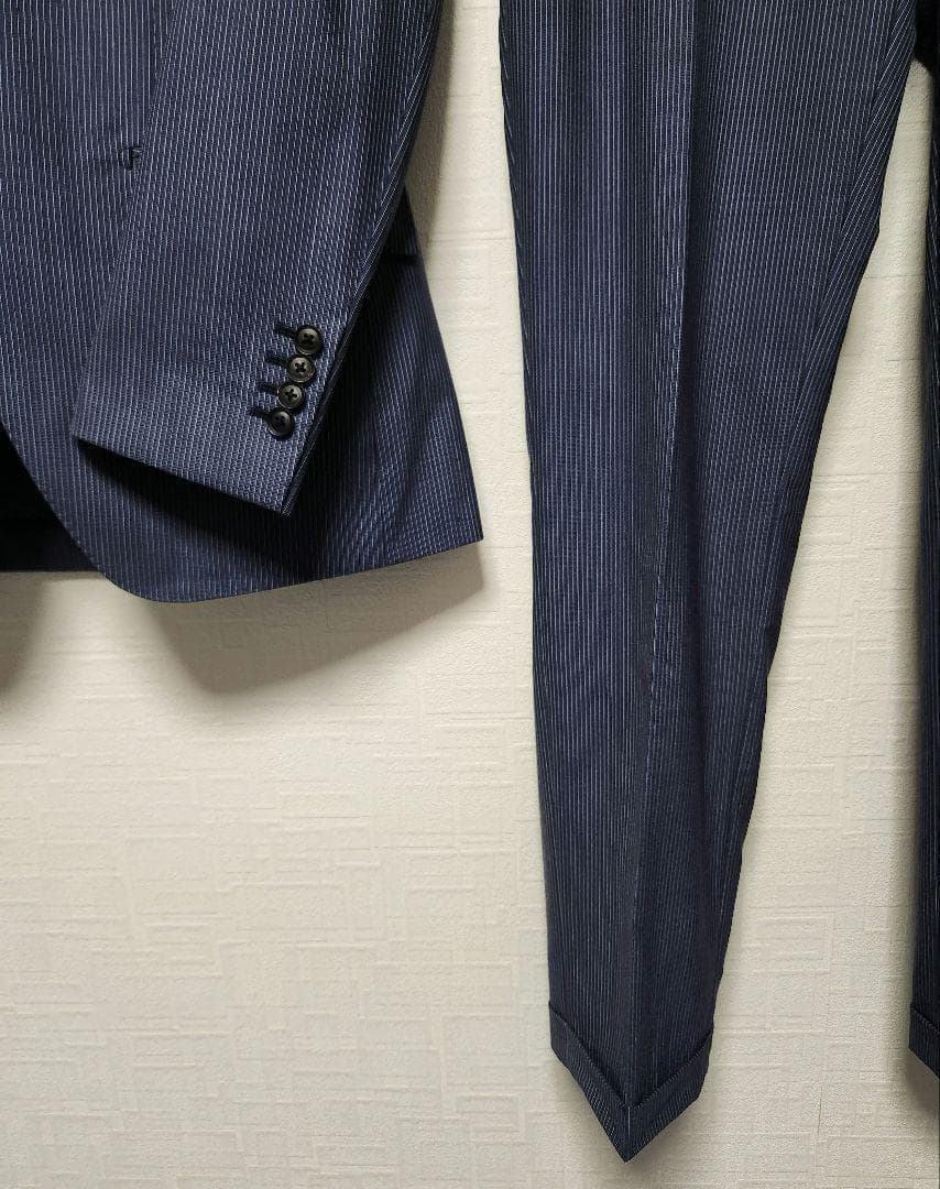 スーツセレクト　メンズ　スーツ　濃紺　ストライプ　ウール　イタリア生地