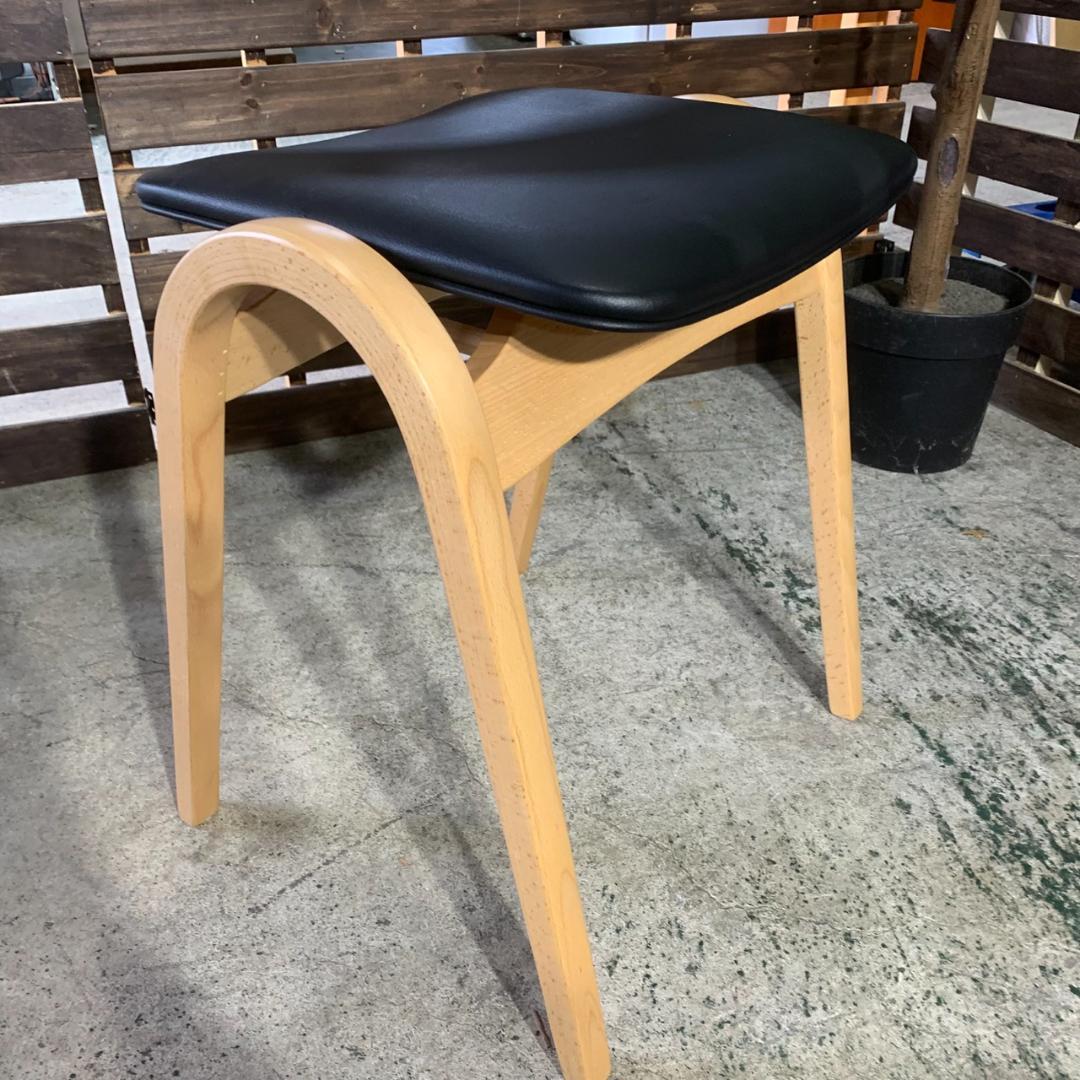 J826 秋田木工 剣持スツール PVCレザー 剣持勇