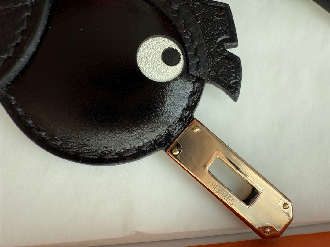 本物保証　新品未使用　エルメス チャームバーディ タッチ 鳥 ソーブラック 黒