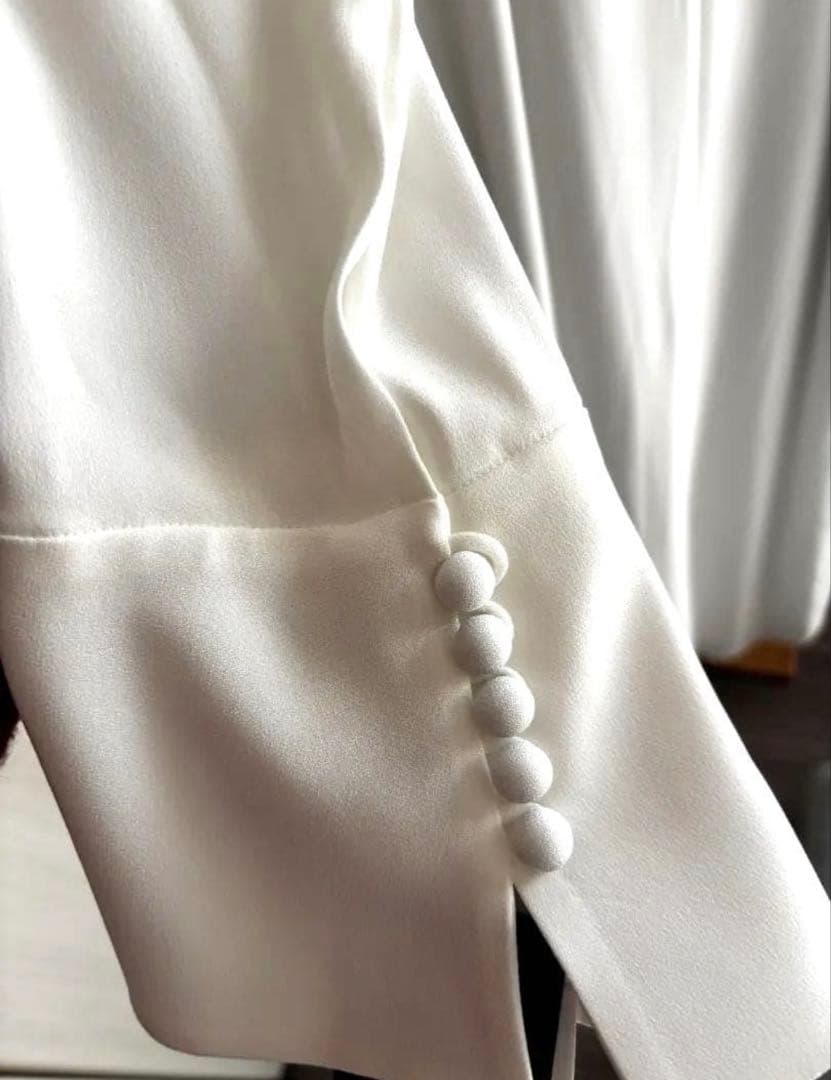 フレイアイディー　ワンピース　ホワイト　【新品・タグ付】訳あり　キャミ付き　赤字