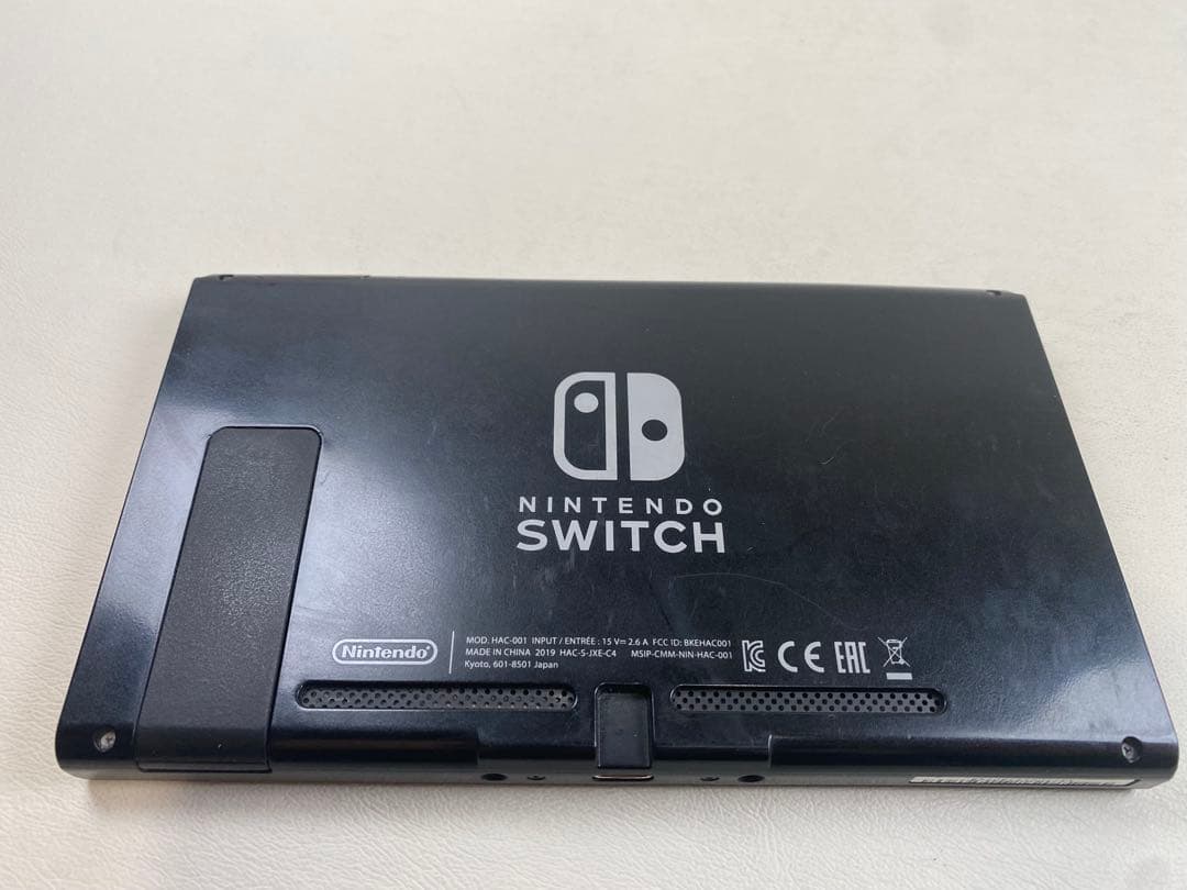 switch 本体のみ　2019年製