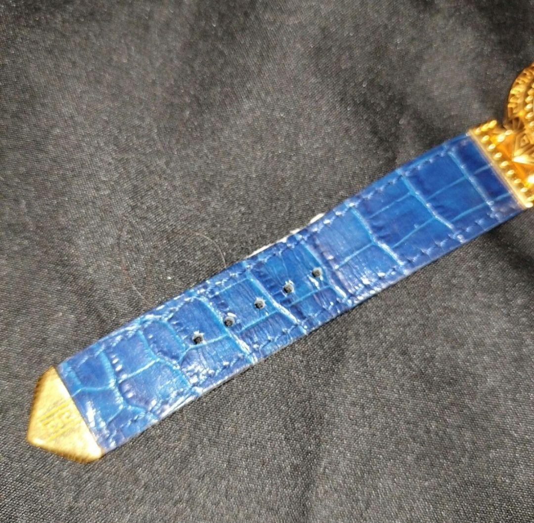 未使用　ジャンニ・ヴェルサーチ　 腕時計 　ウォッチ メデューサ　ゴールド