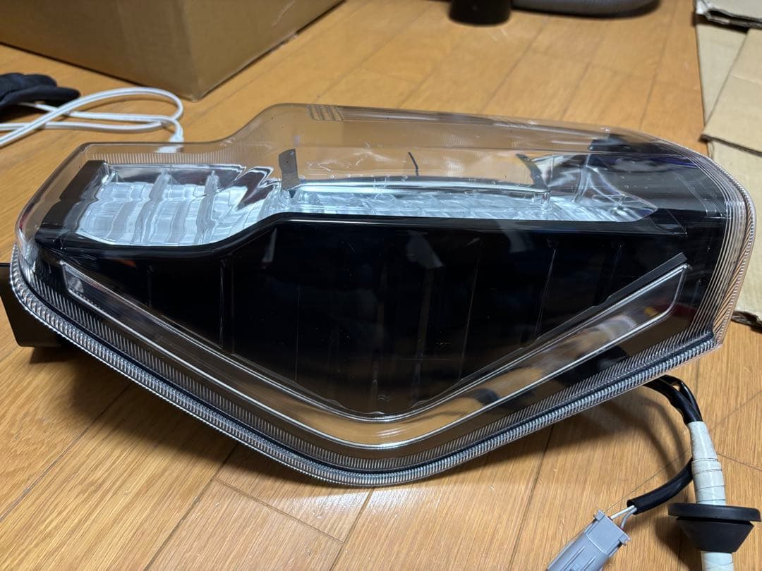 KaiY♡様 タントカスタムLA600S左純正テール