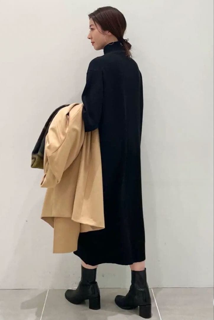 完売　23区　ウールカシミヤブレンド ハイネック ワンピース　¥28,600