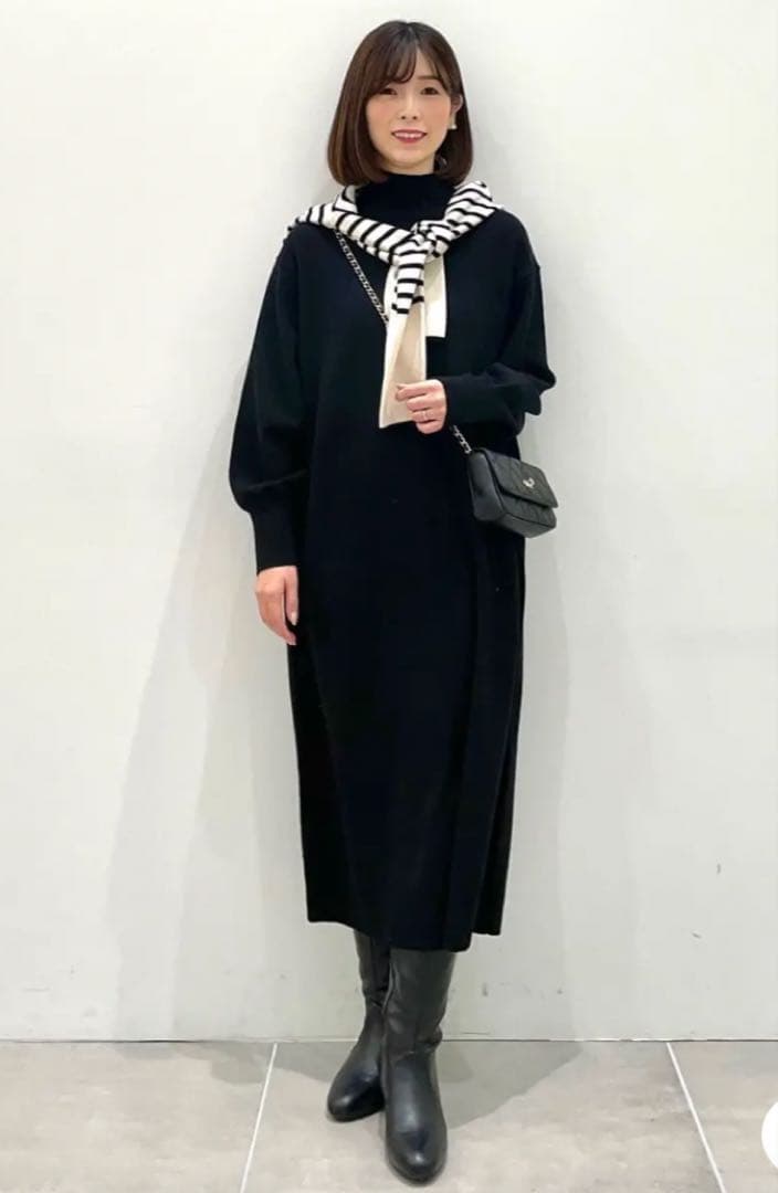 完売　23区　ウールカシミヤブレンド ハイネック ワンピース　¥28,600