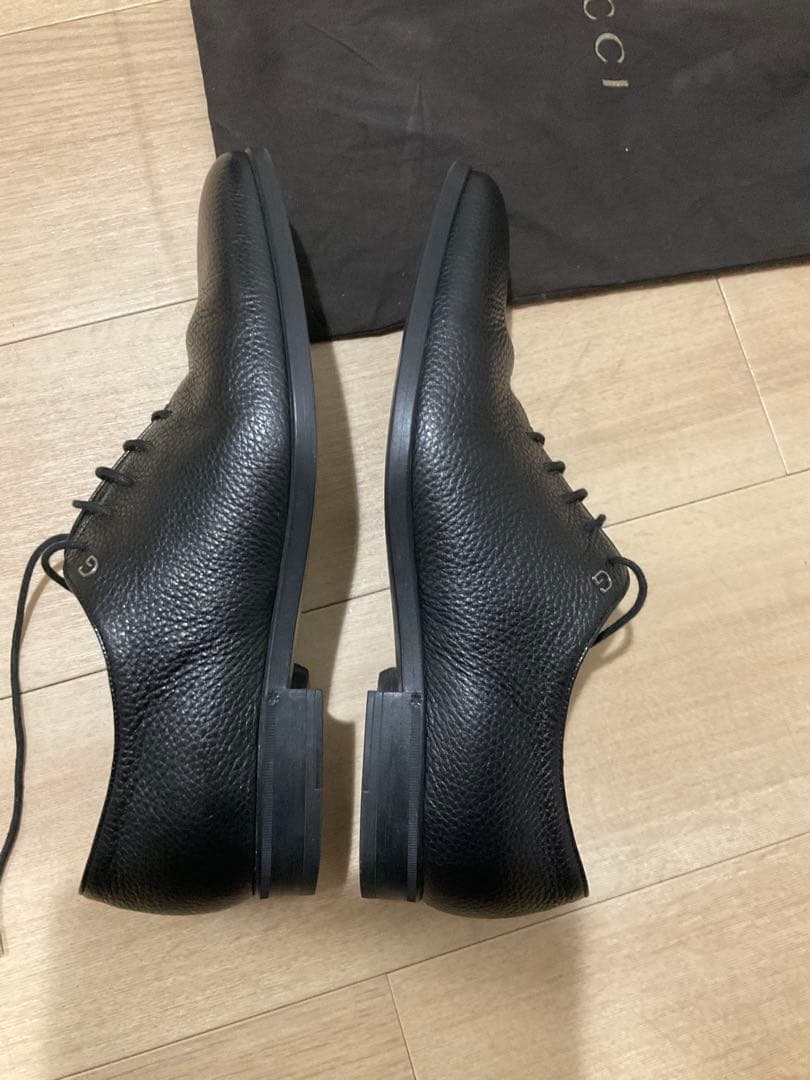 GUCCI ブラックレザーシューズ 保存袋付き 26cm
