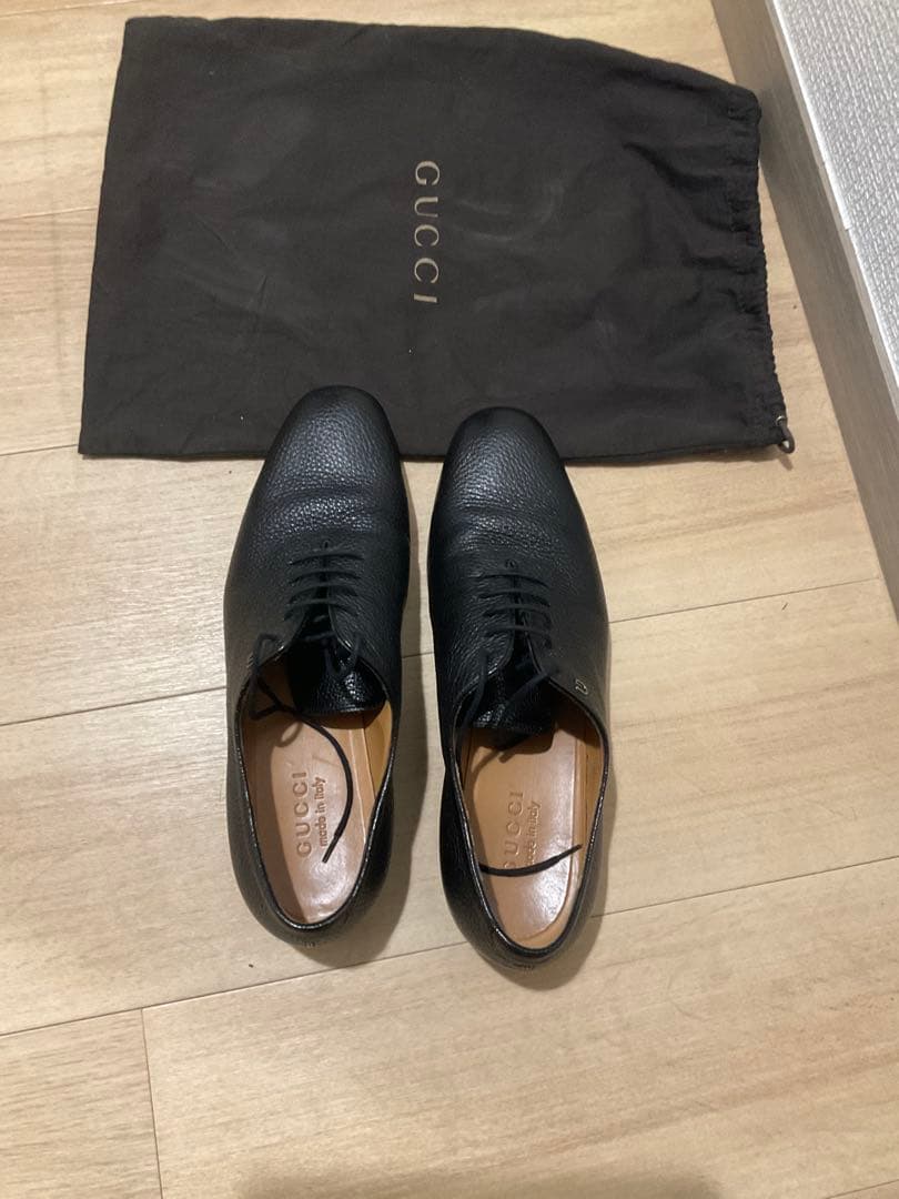 GUCCI ブラックレザーシューズ 保存袋付き 26cm