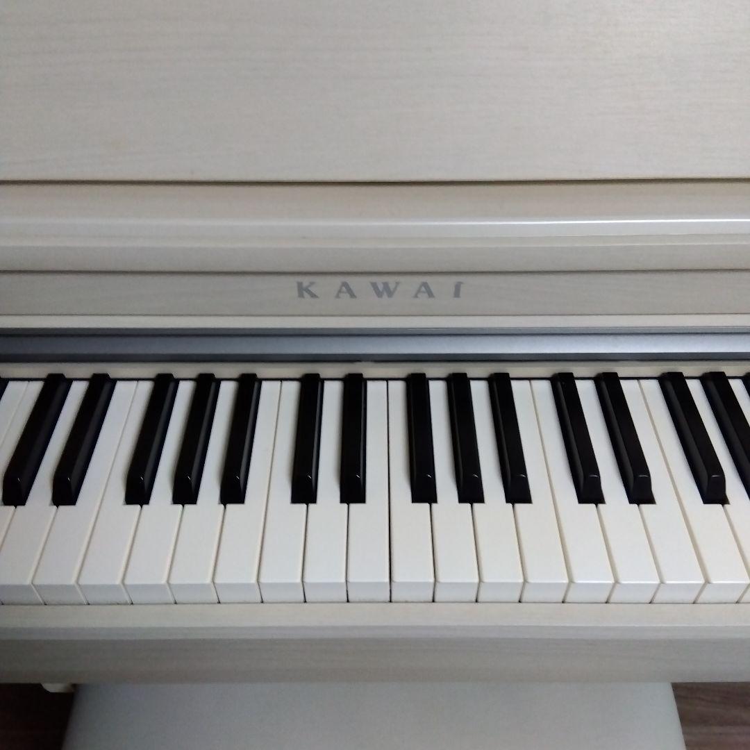 CN25 ホワイト電子ピアノ