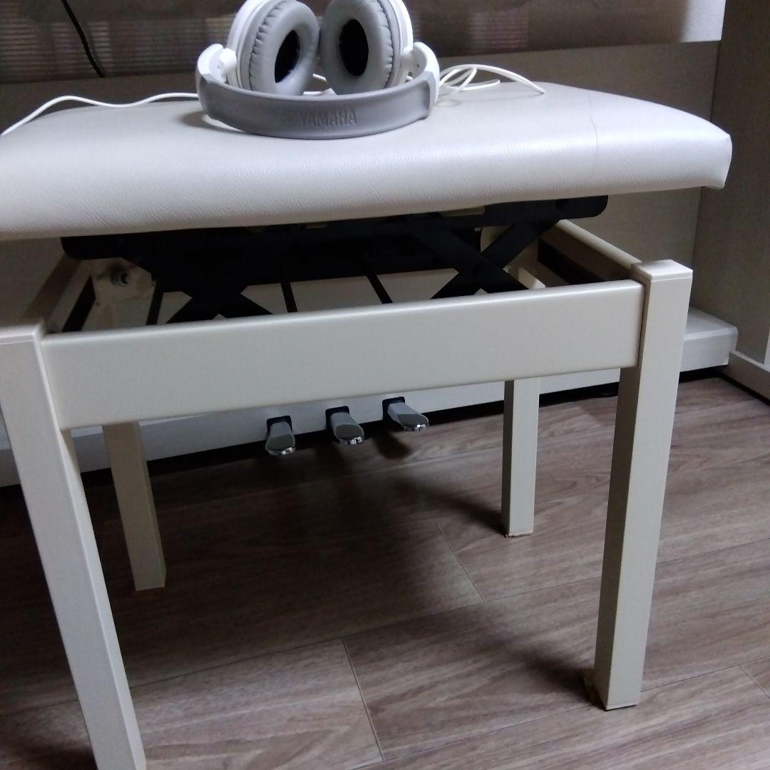 CN25 ホワイト電子ピアノ