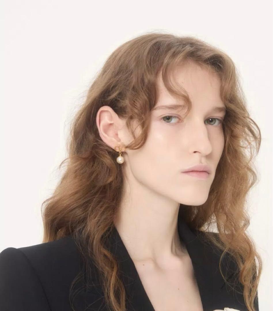 gumi　　　ヴァレンティノ　アイコン　ピアス