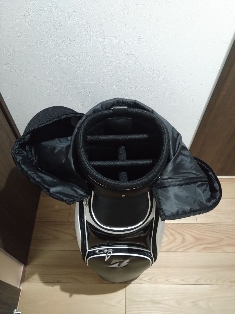 ブリヂストン キャディバッグ ホワイト/ブラック/レッド