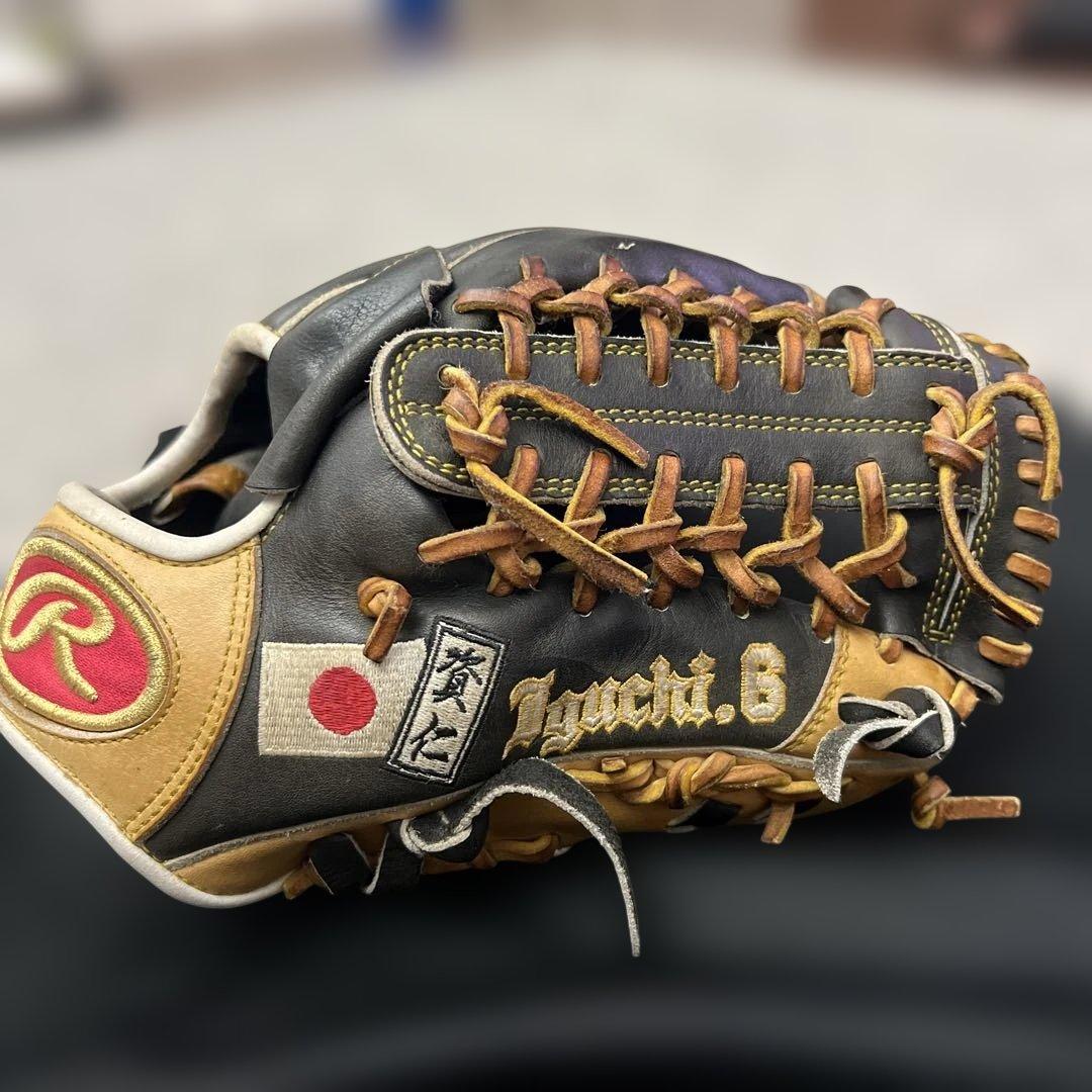 井口資仁さん　グローブ