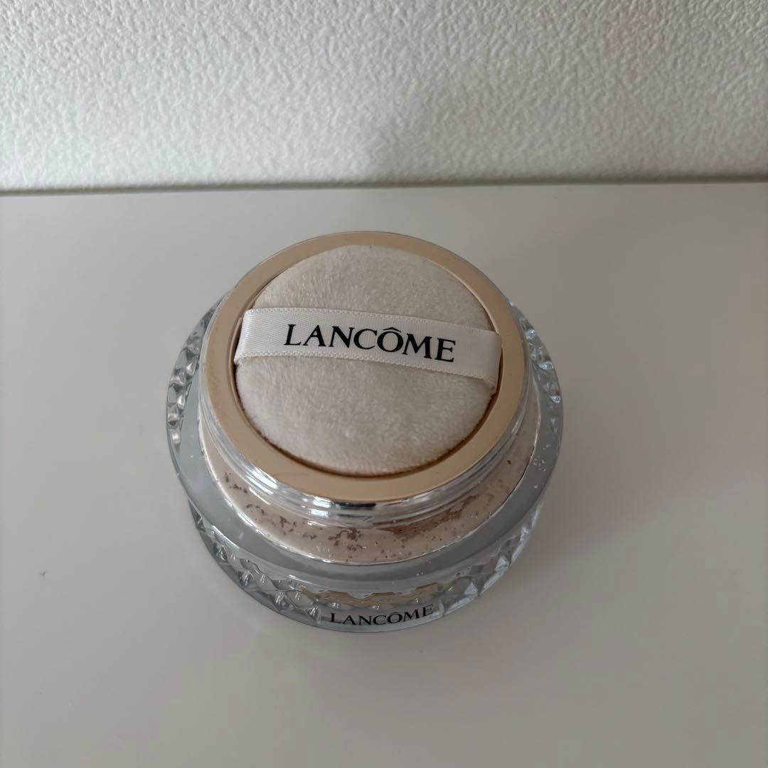 LANCOME アプソリュ エッセンスインパウダー01