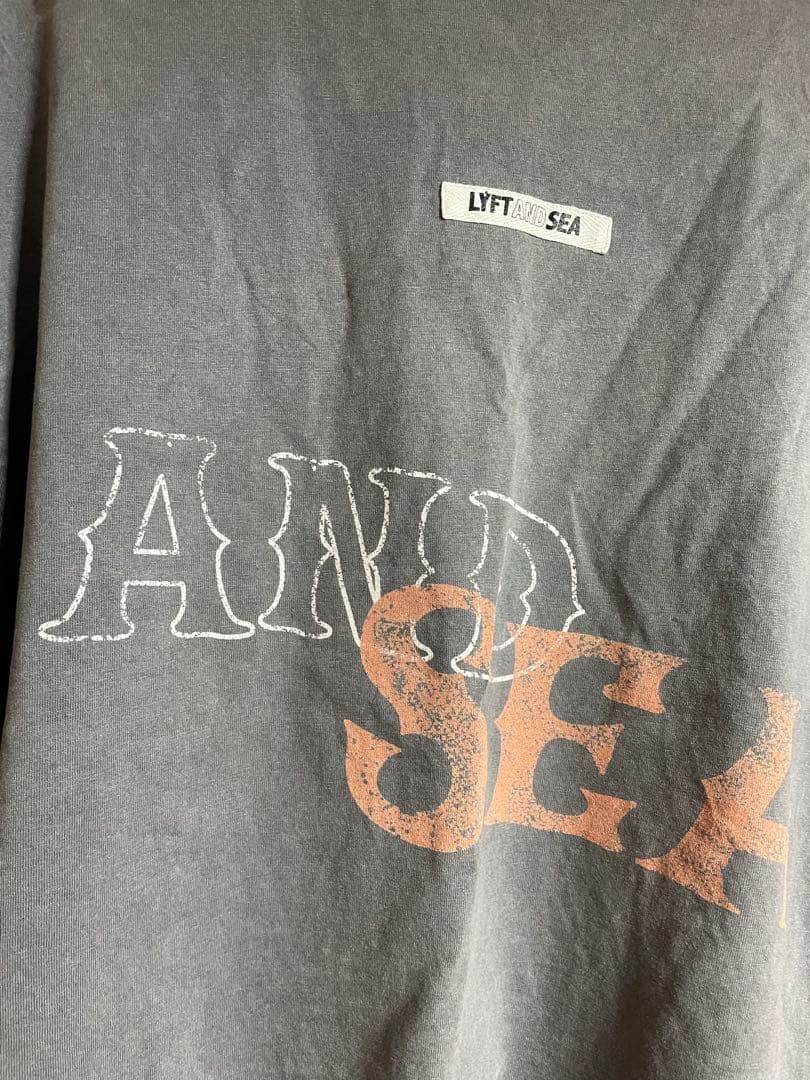 Lyft x WIND AND SEA コラボＴシャツ S