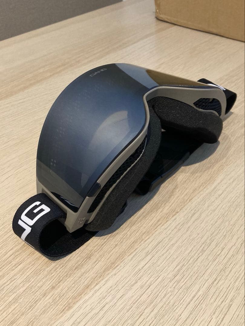 DANG SHADES ゴーグル グレーフレーム ブラックレンズ