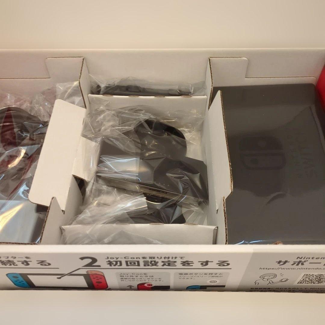 美品☆新品未使用部品有　Nintendo Switch 本体