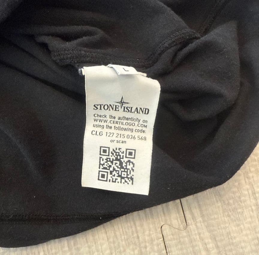 STONE  ブラック長袖シャツ