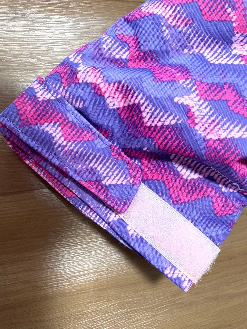 Columbia スキーウェア幾何学模様ピンク　子供　100