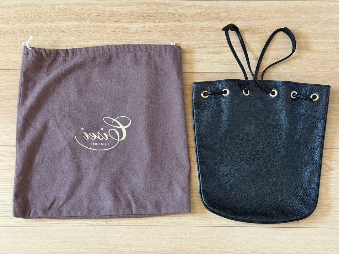 美品✨シセイ　1200 LD レザー　ドローストリングバッグ ブラック　巾着