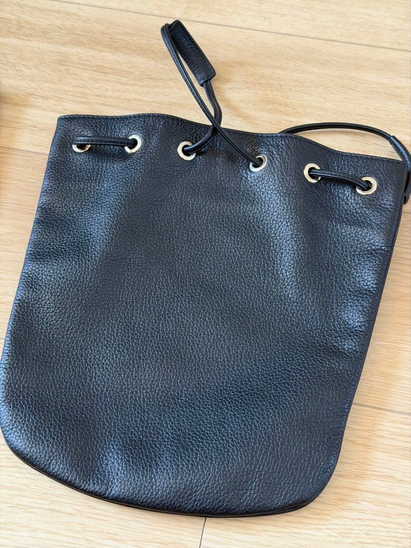 美品✨シセイ　1200 LD レザー　ドローストリングバッグ ブラック　巾着
