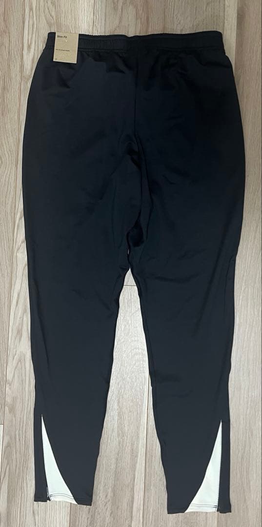 NIKE リバプール　Liverpool トラックパンツ　トレーニングパンツ