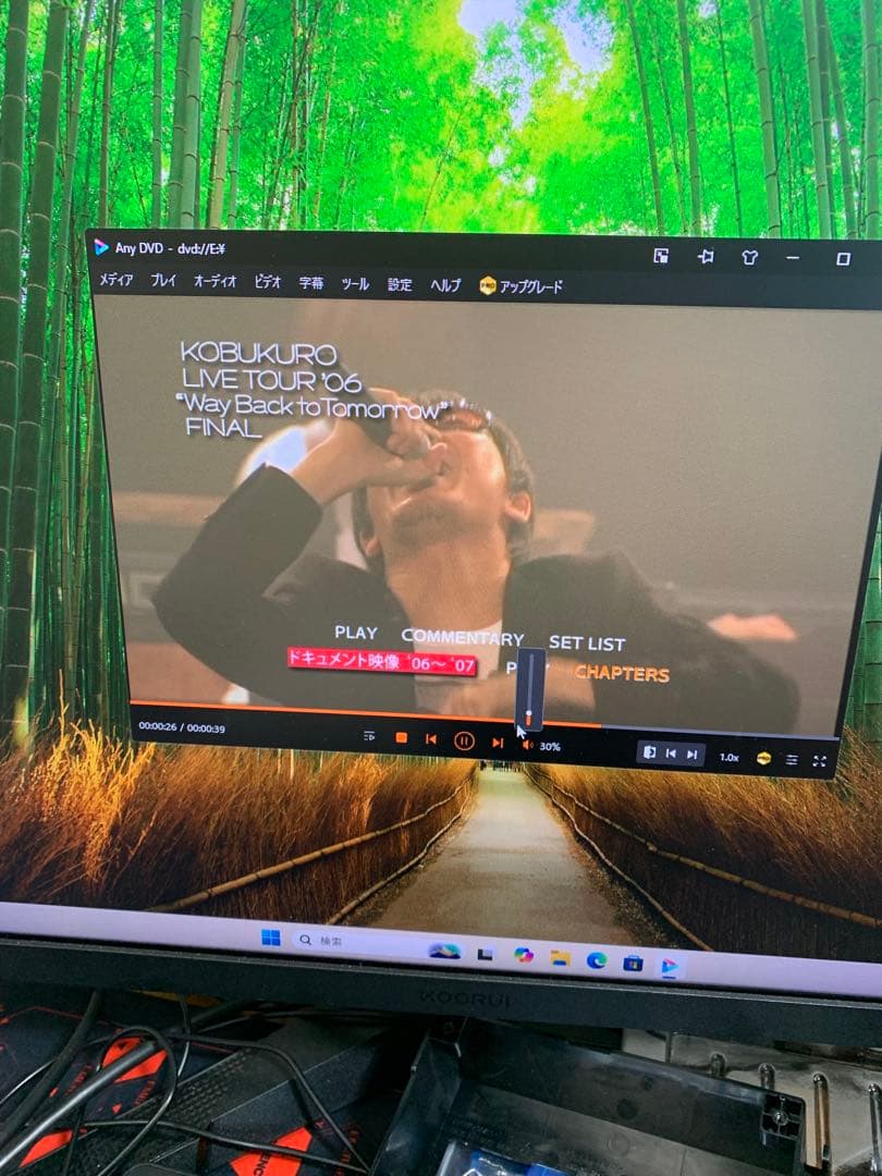 コンパクトデスクPC！Wifi、DVD、M.2SSD/インチHDD/Win11！