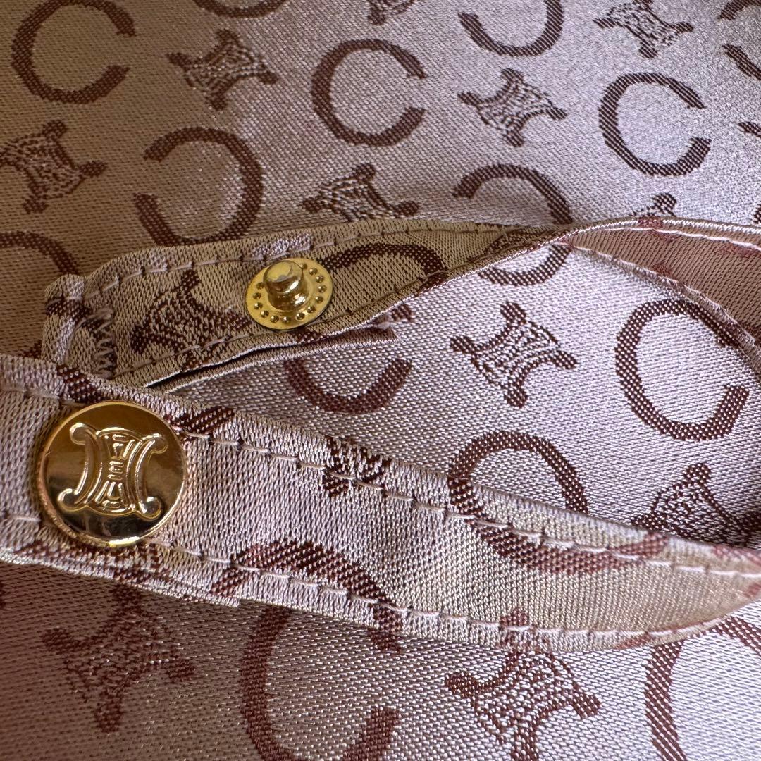 美品 CELINE セリーヌ Cマカダム総柄 長傘 ロゴ金具付き 雨傘