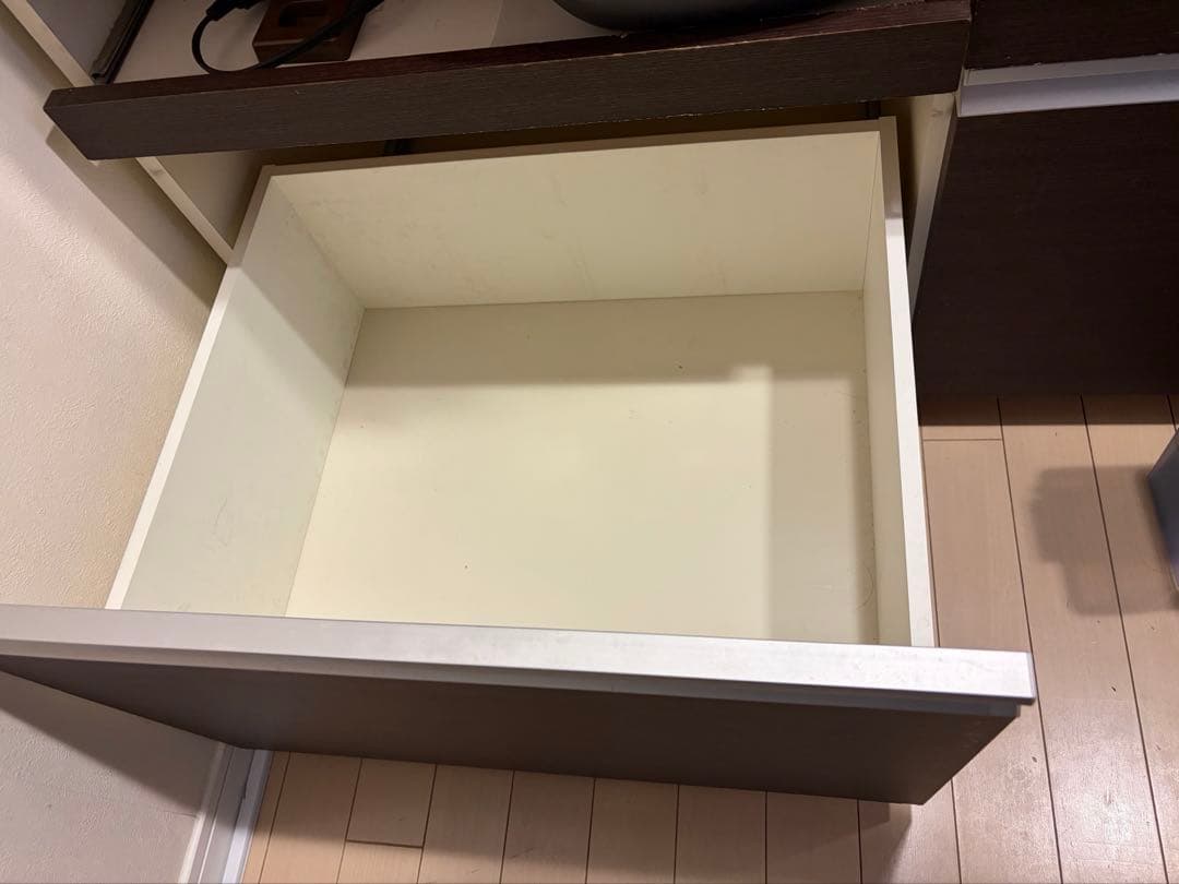 【umishika】パモウナ　食器棚(10月末まで出品)