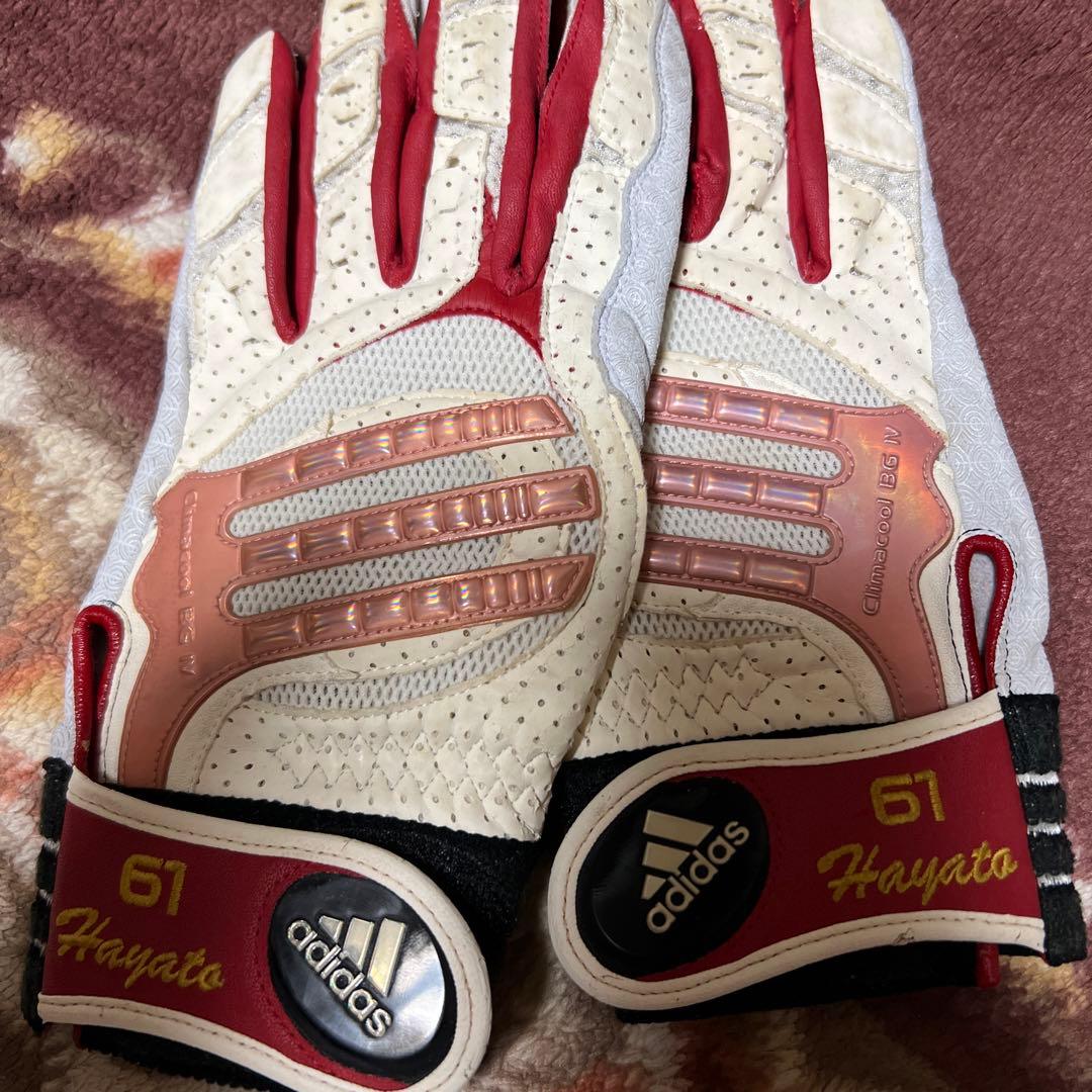 坂本勇人バッティング手袋質問が多いのですがこちらモデルではありません実使用です！