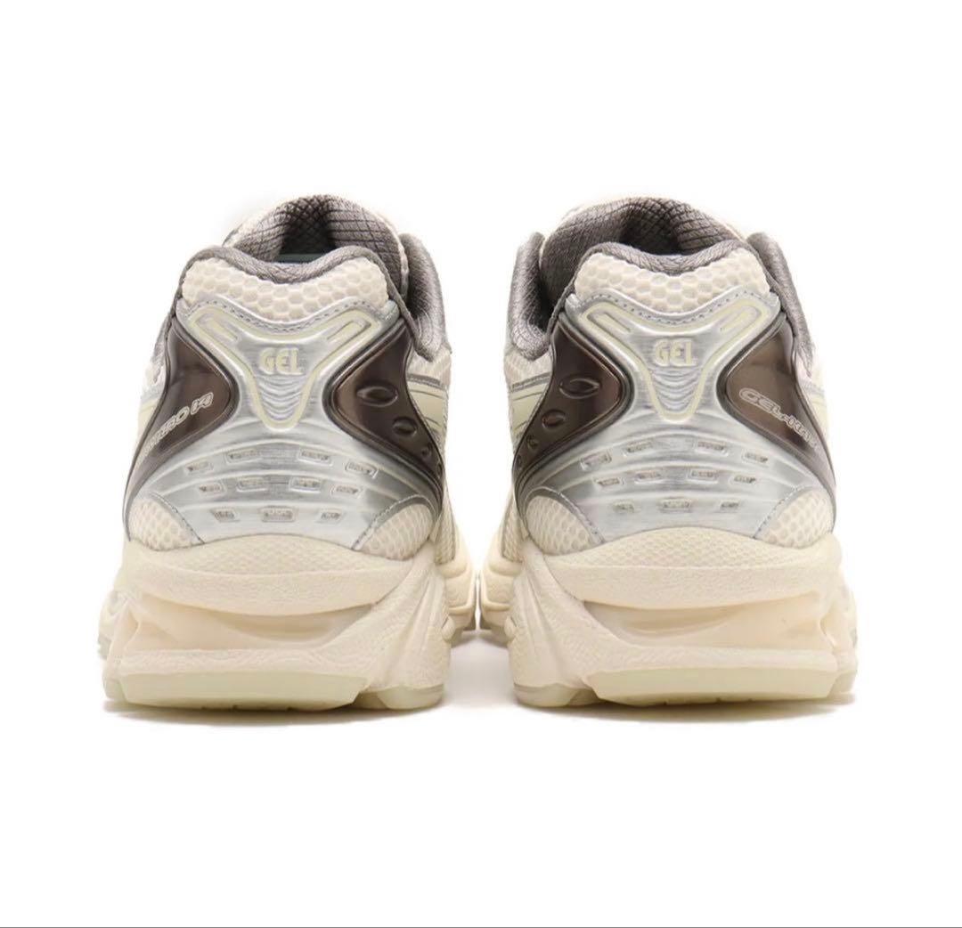 美品　Asics Gel-Kayano 14 atmos 24cm