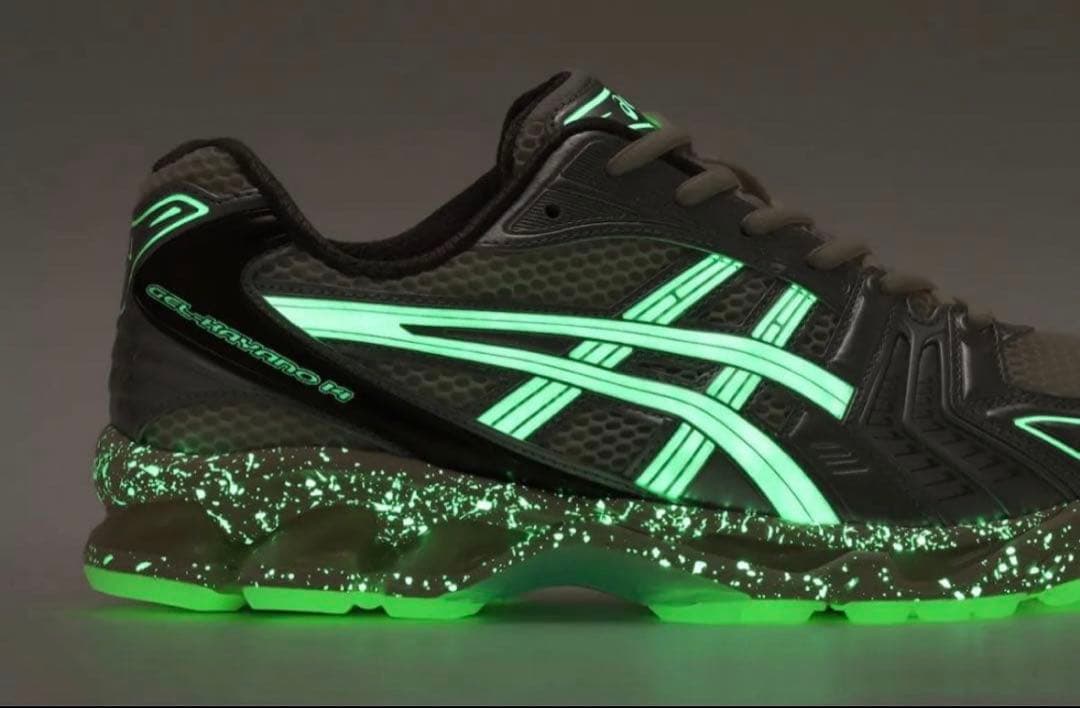 美品　Asics Gel-Kayano 14 atmos 24cm