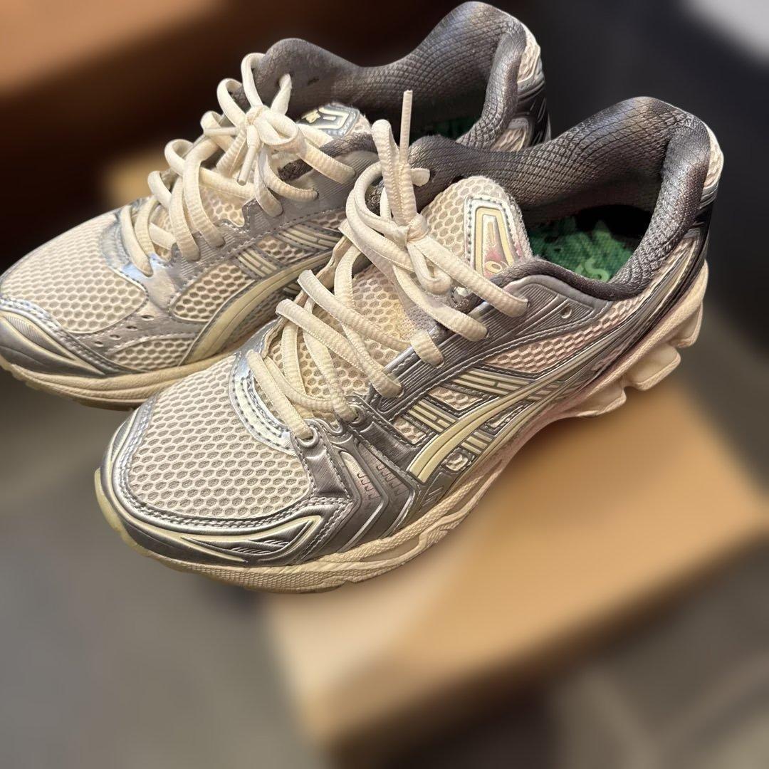 美品　Asics Gel-Kayano 14 atmos 24cm