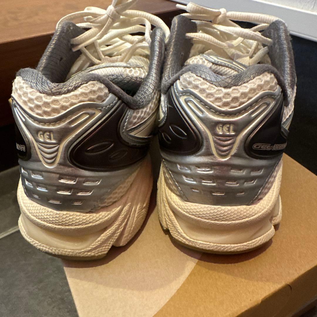 美品　Asics Gel-Kayano 14 atmos 24cm