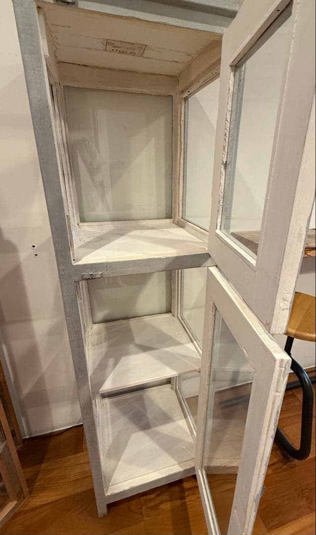 ※値下げ※【展示品】ヴィンテージ 木製 ガラスキャビネット　グレー