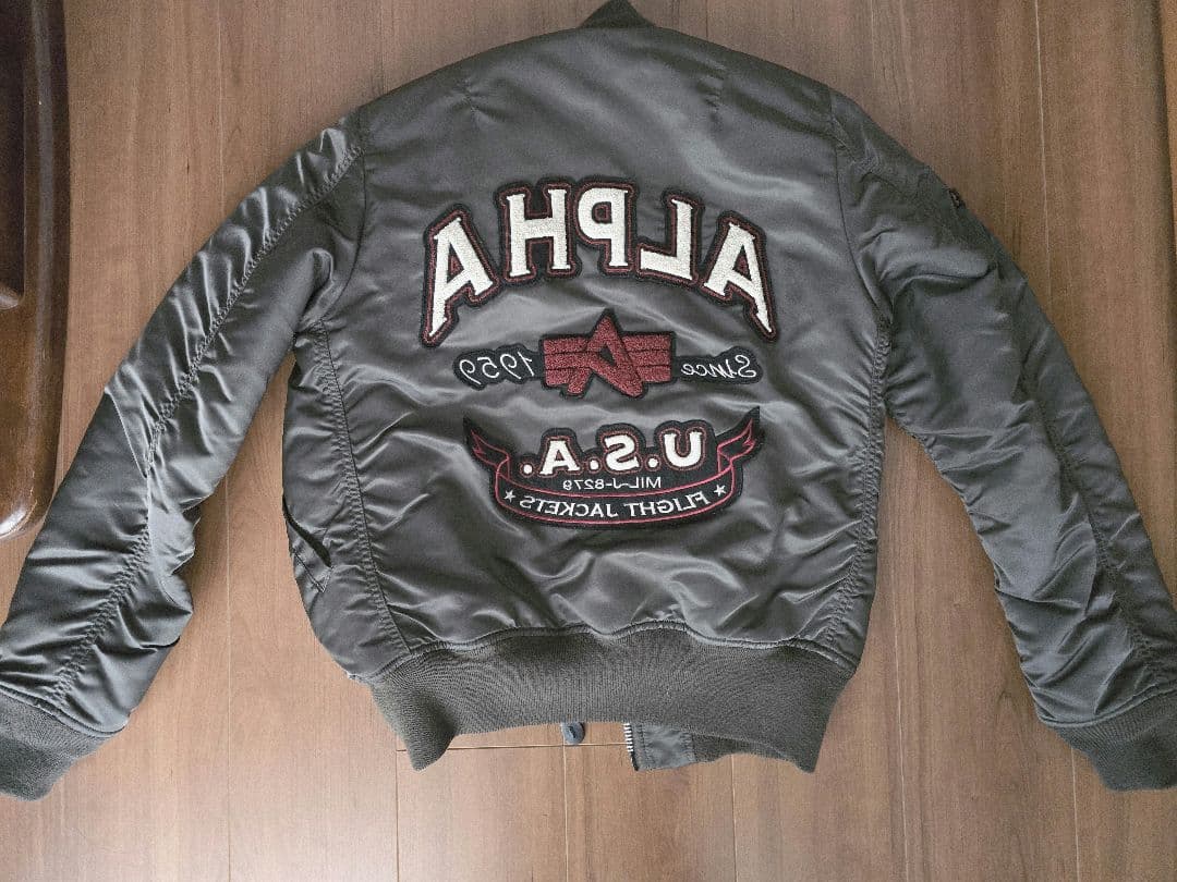 ALPHA アルファインダストリーズ　MA-1 フライトジャケット Sサイズ