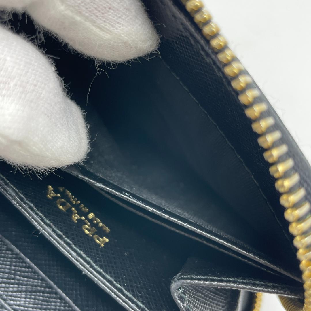 良品　PRADA　ケース カードケース　サフィア－ノ　レザー ブラック