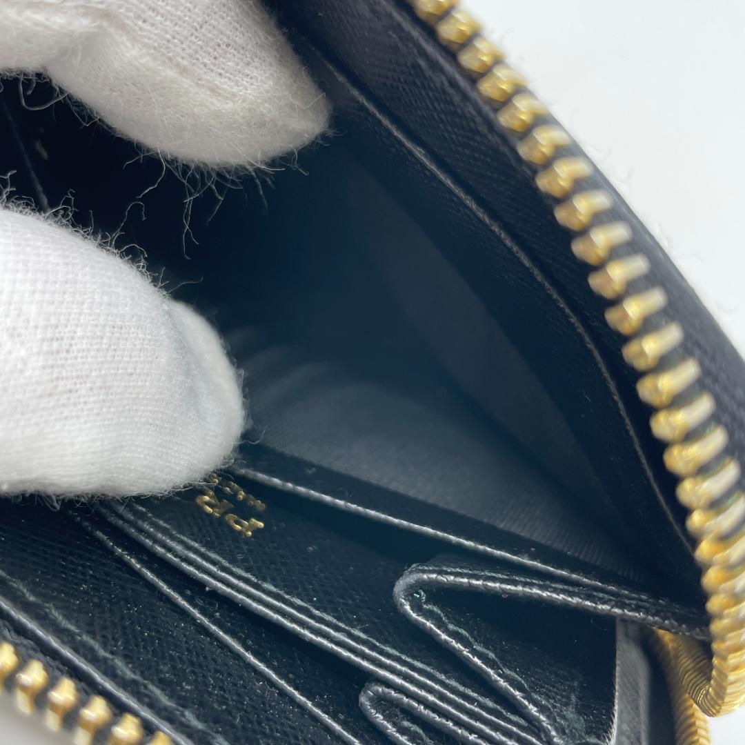 良品　PRADA　ケース カードケース　サフィア－ノ　レザー ブラック