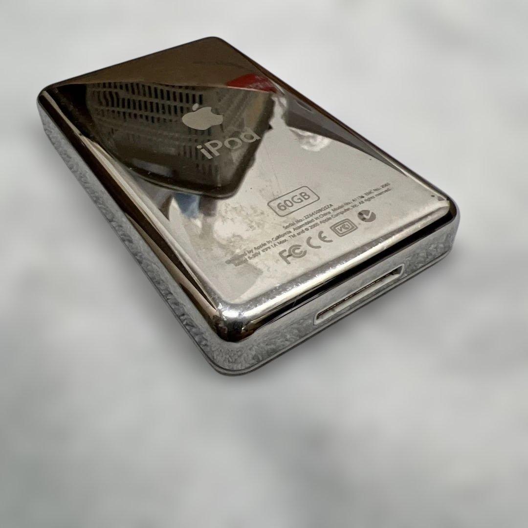 Apple iPod 60GB classic 第五世代