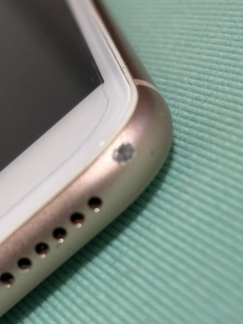 お*り様 iPhone8 64GB