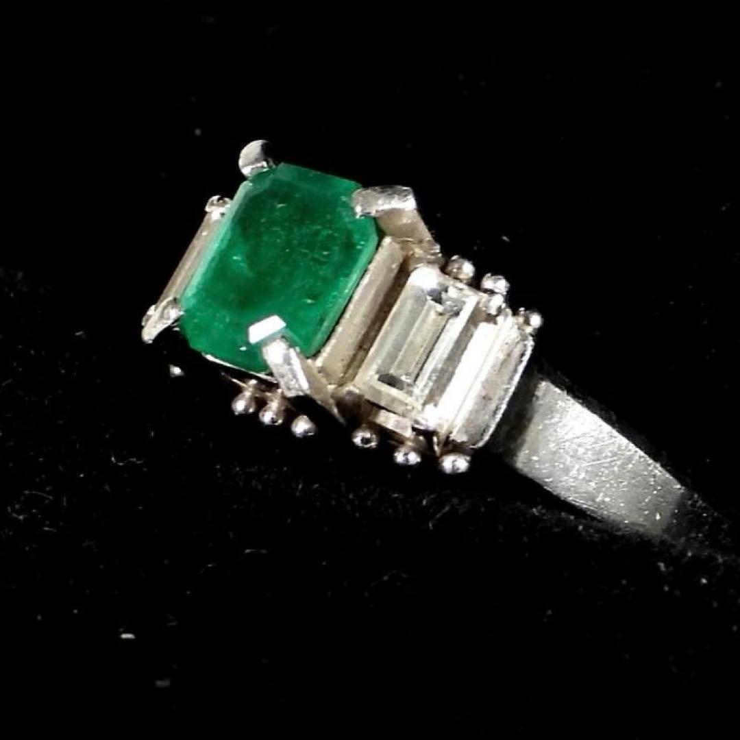 Pm900 0.73 0.43エメラルド ダイヤモンド指輪 重さ約5.6g10号