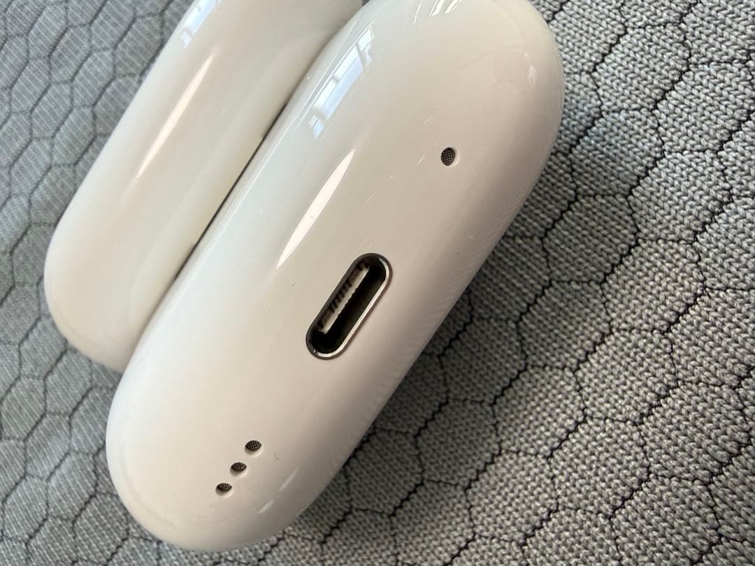 AirPodsPro (第2世代) 本体 USB-C付属品全付き　2025年購入