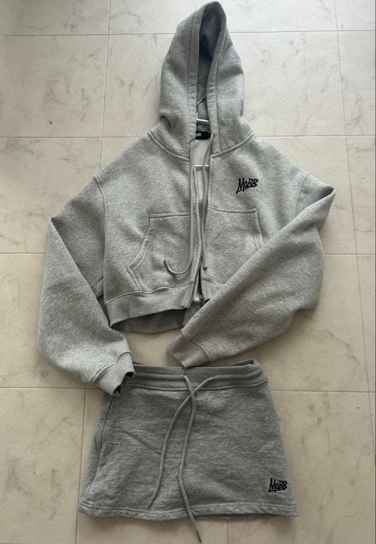 MOBB セットアップ　レディースS 未使用に近い 匿名発送