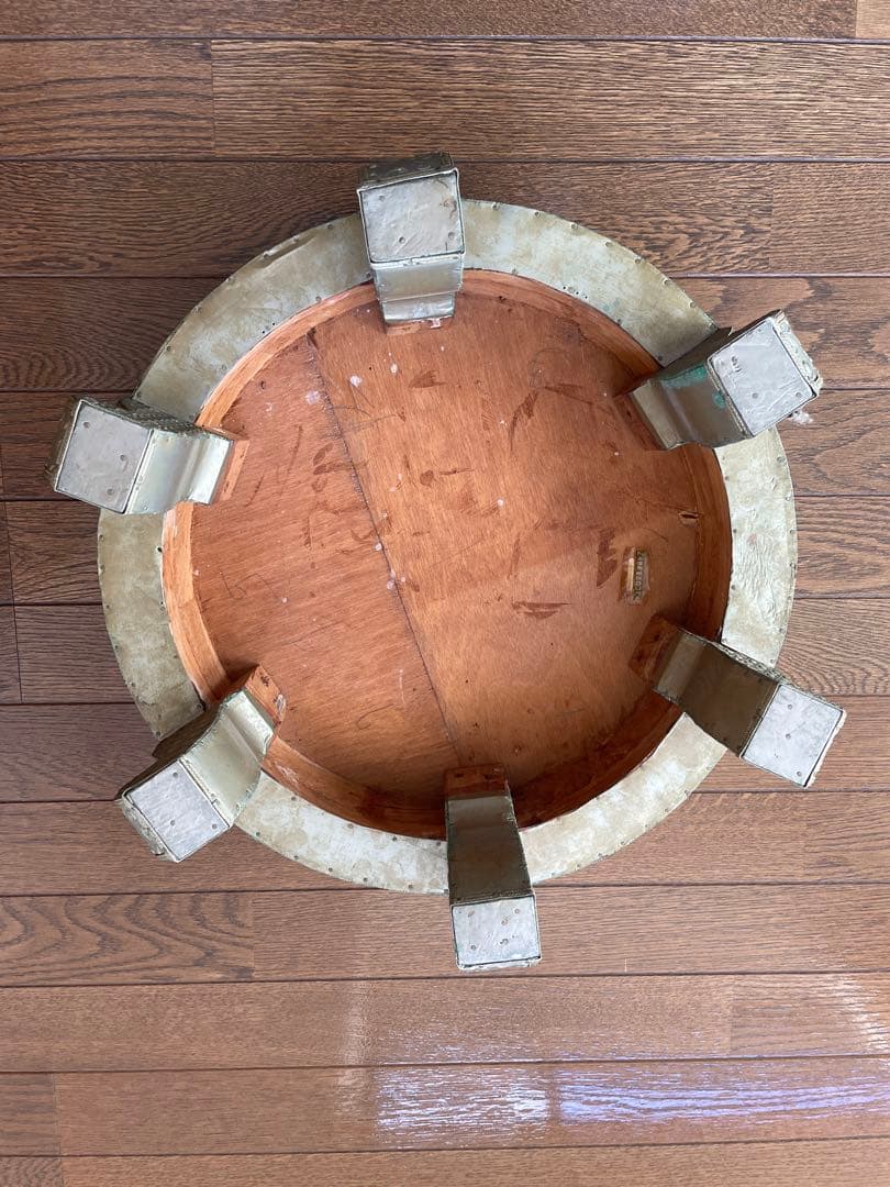 アジアンテイスト　インド製丸テーブル