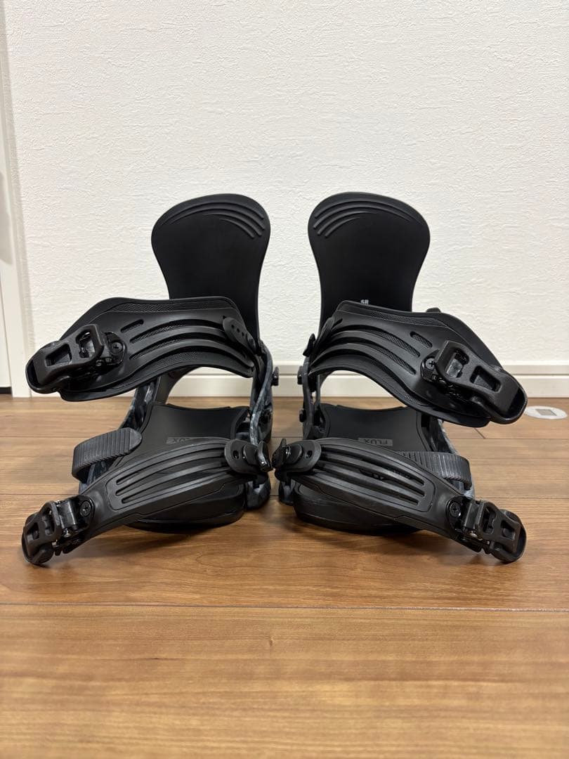 ケンタロウさん　専用　FLUX SR ビンディング 25-26 Mサイズ