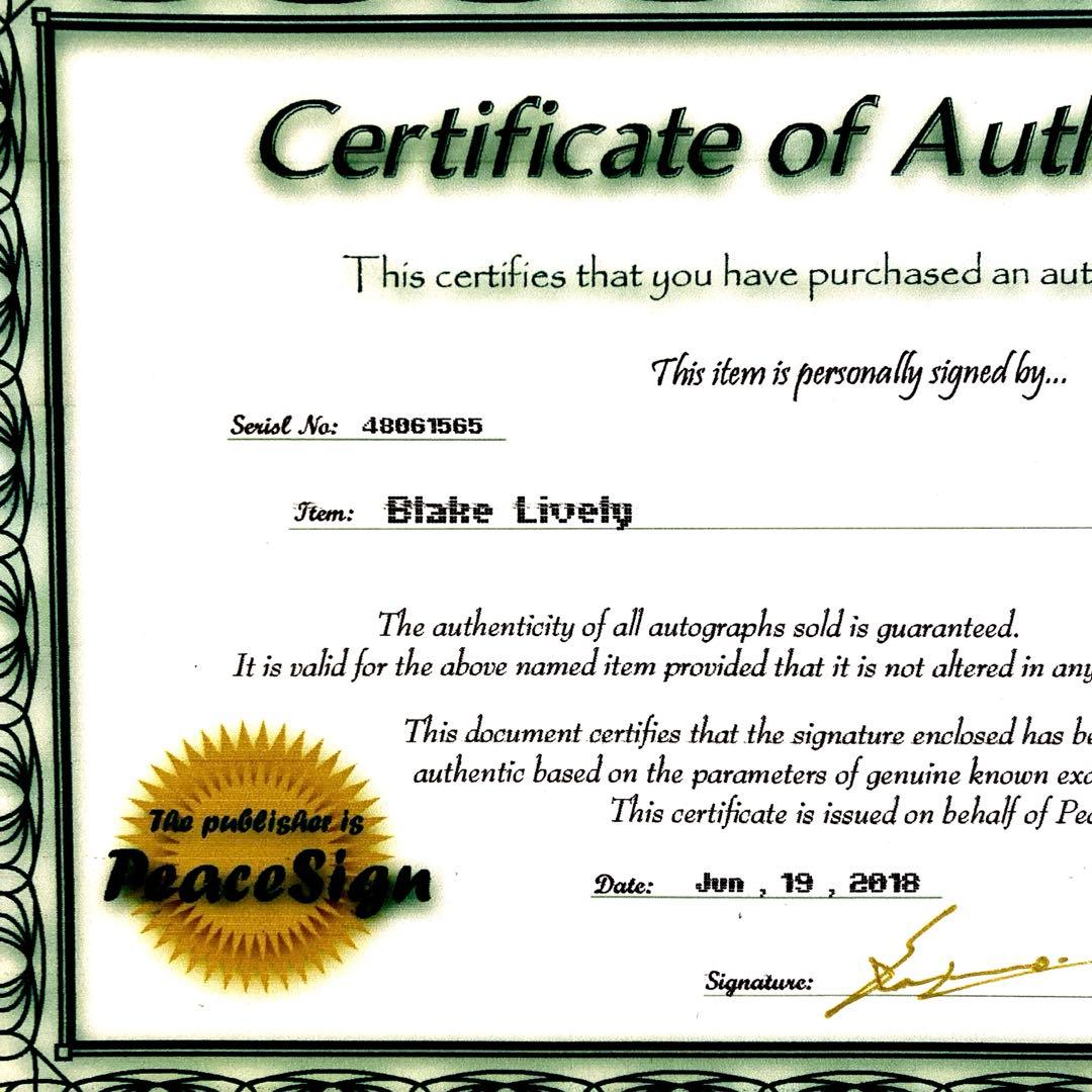 ブレイク・ライヴリー… 直筆サイン入り超 大型写真…