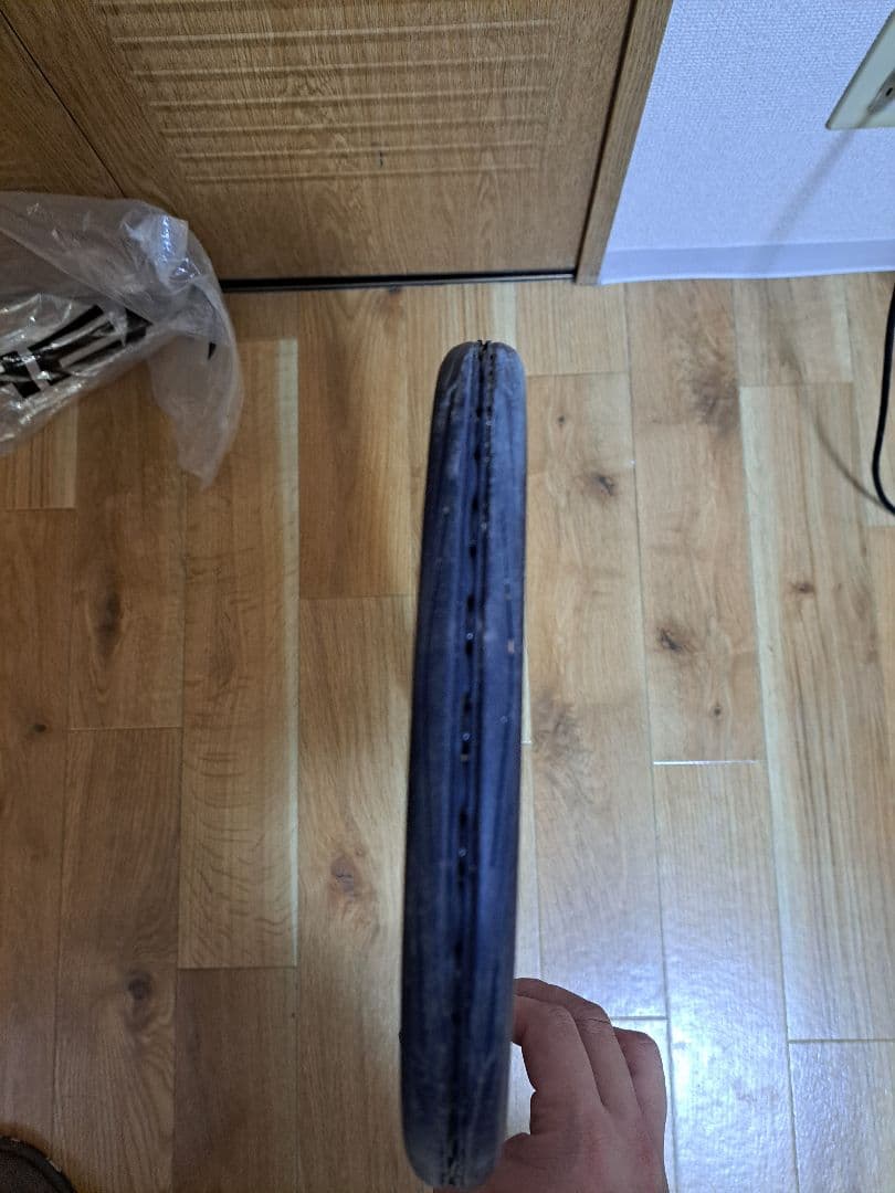 j*c様 最新モデル　バボラ　ピュアドライブ　G3 テニス　ラケット