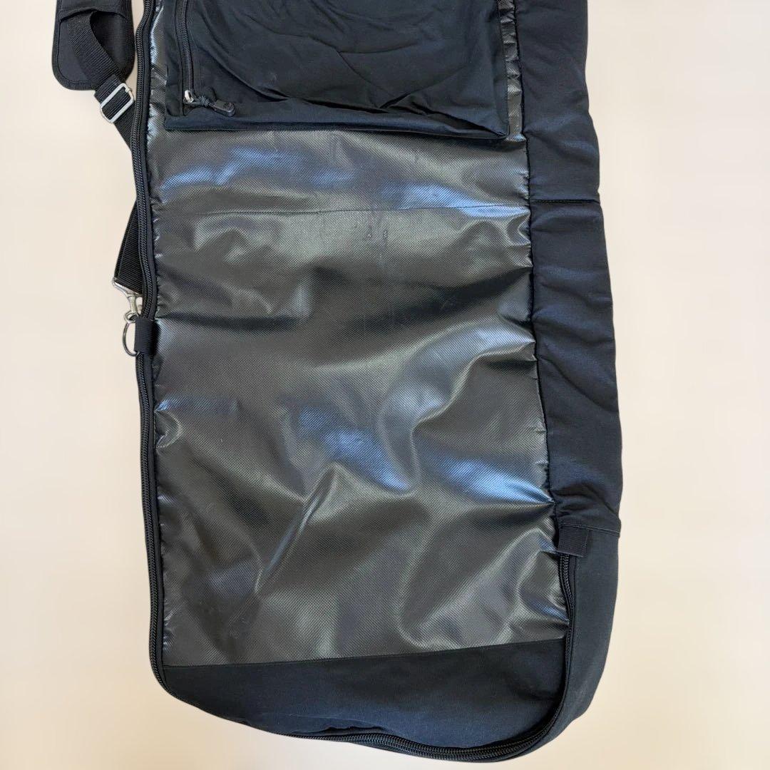 ノースフェイス　スノーボードケース　遠征