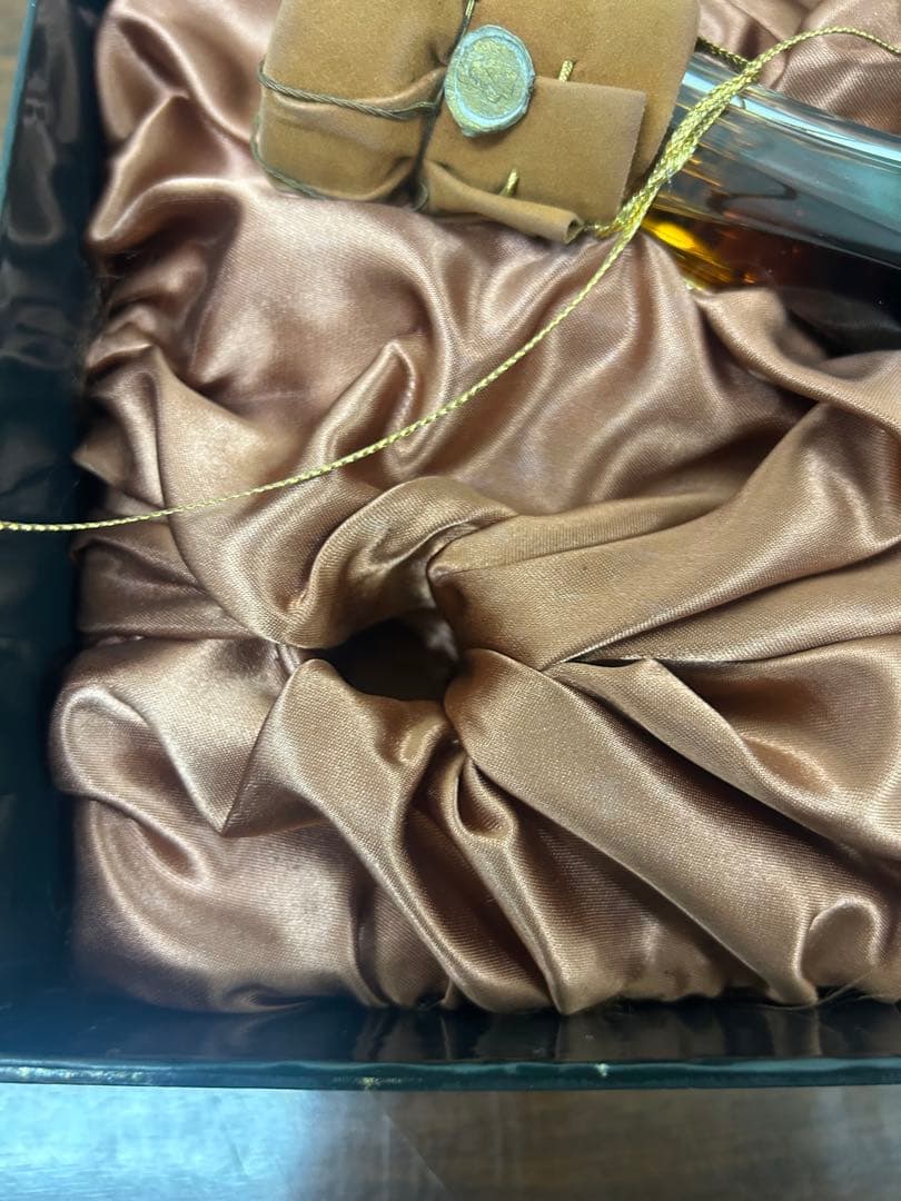 クルボアジェ エクストラ VOC バカラボトル【栓無し】